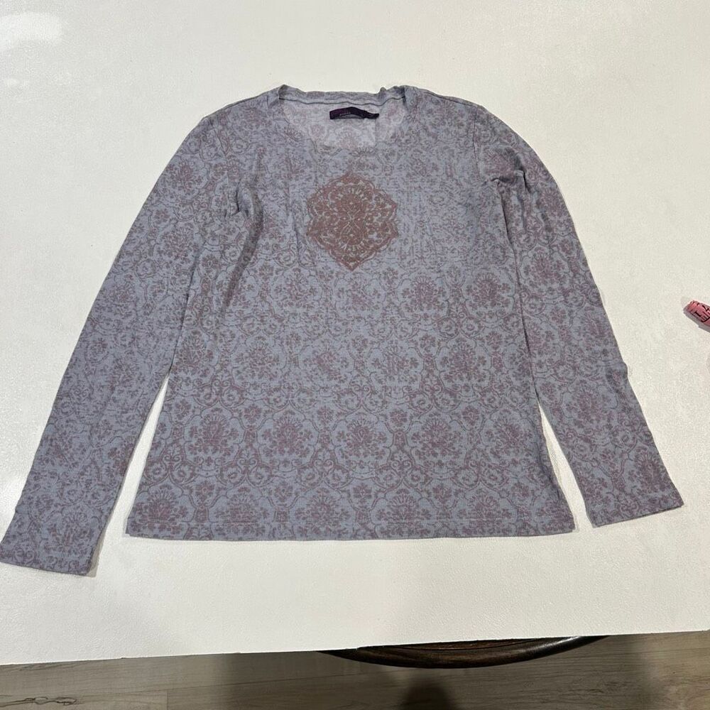 PrAna Long Sleeve Boho Mandala Graphic Top Women’s Large Gray Pink Yoga Tee Made